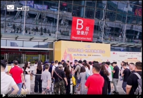 武汉展开幕！绝不能错过的世宠会·武汉宠物展现场情况大揭秘！明天精彩继续！