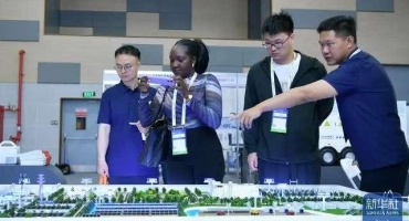 第18届世界光伏储能展启幕在即 绘就中非绿色合作新图景