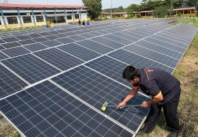 印尼加速可再生能源布局 锚定100GW光伏目标 第18届世界光储博览会9月广州启幕